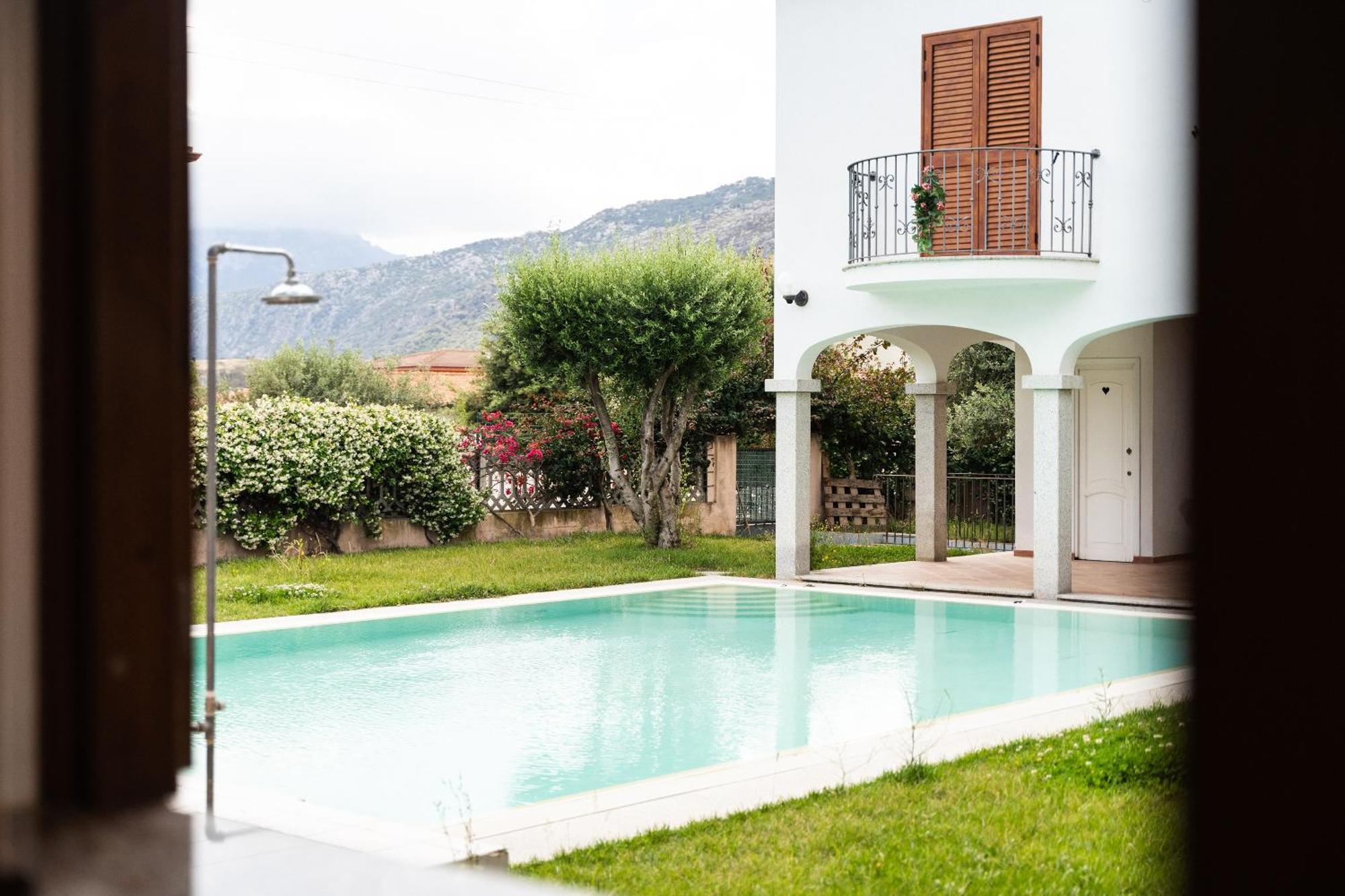 Mera House Posada  Exterior photo